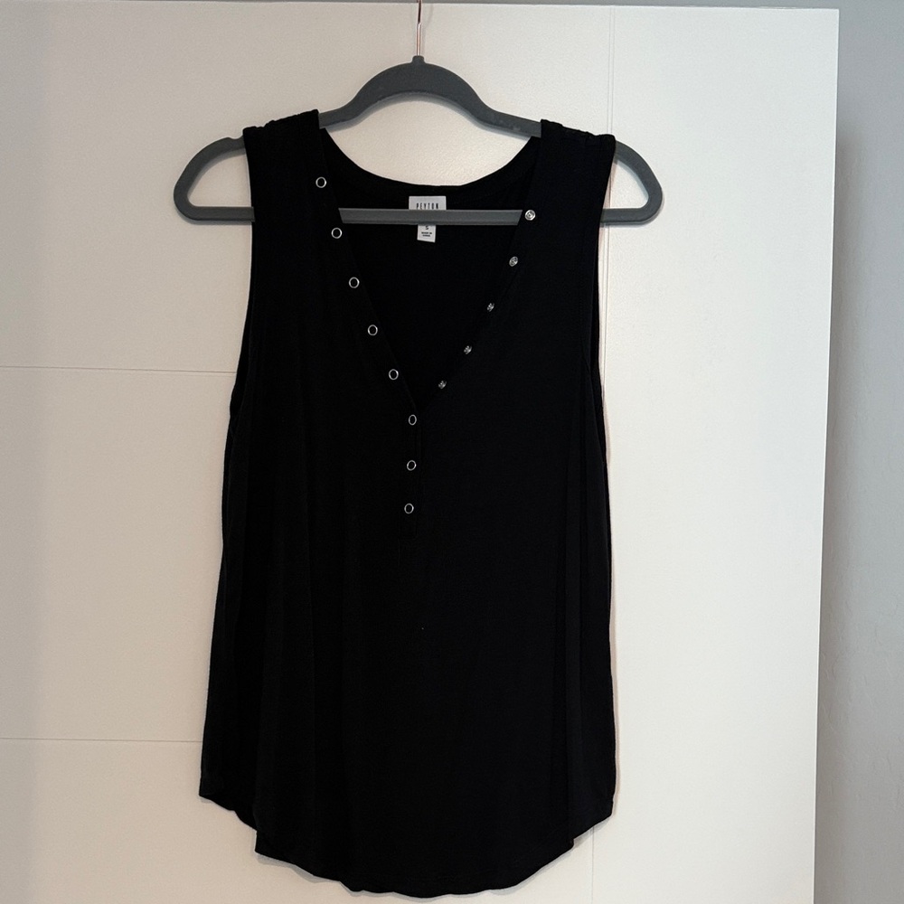 Women’s Black Eyelet V-Neck Tank Top